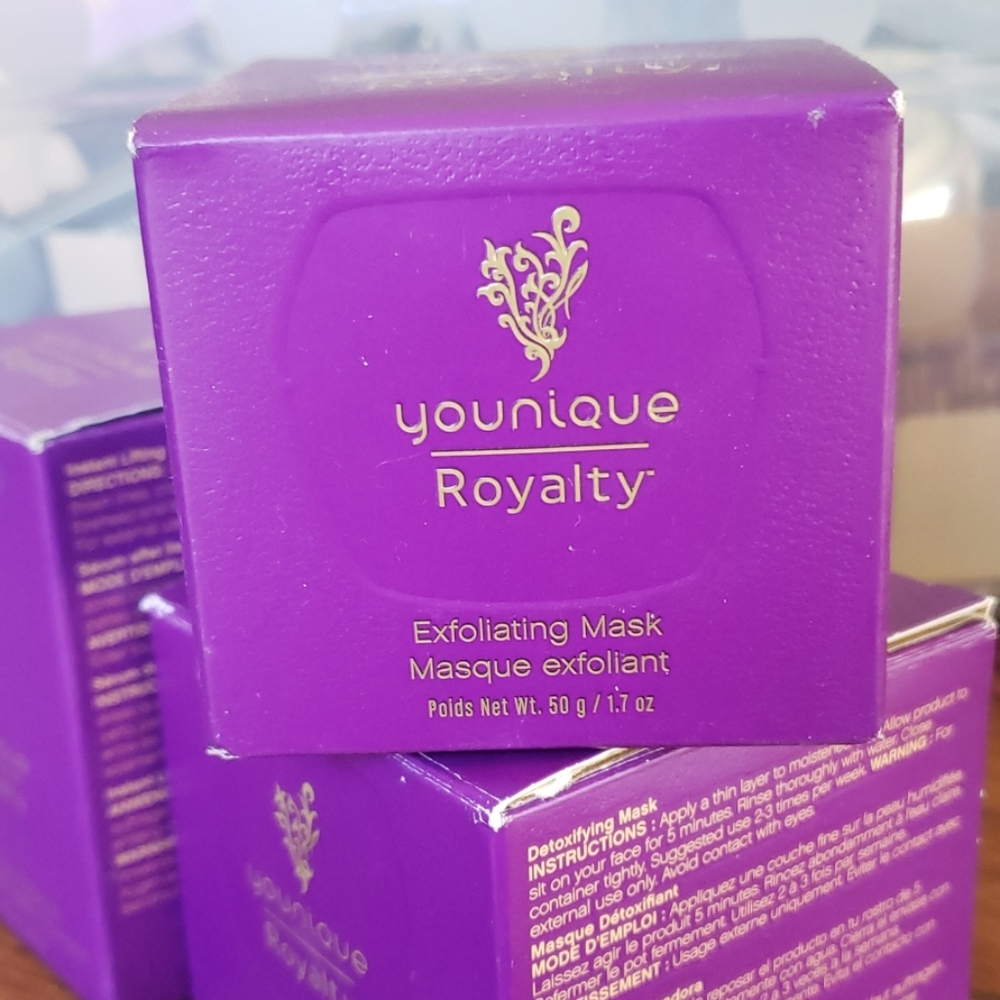 Younique Exfoliating Mask